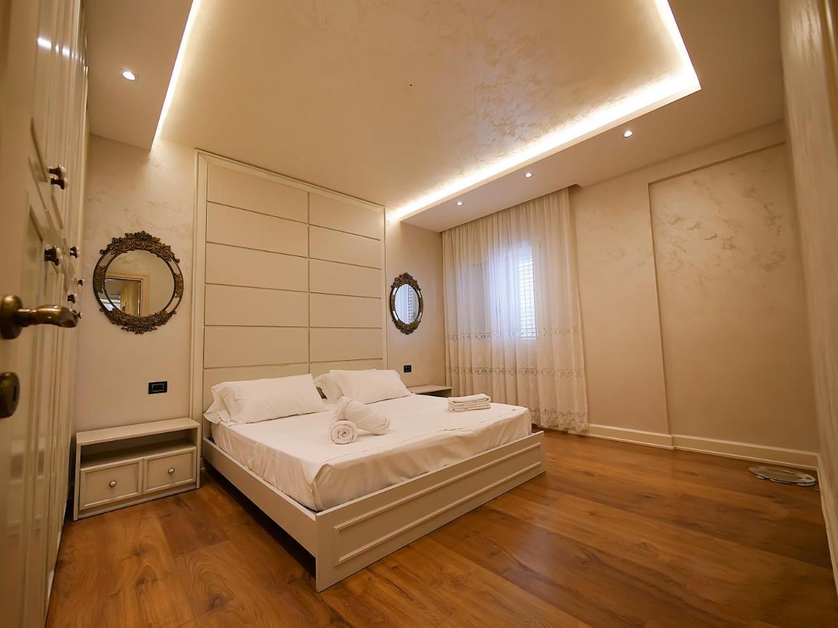 Sea Side Apartment Vlorë Extérieur photo
