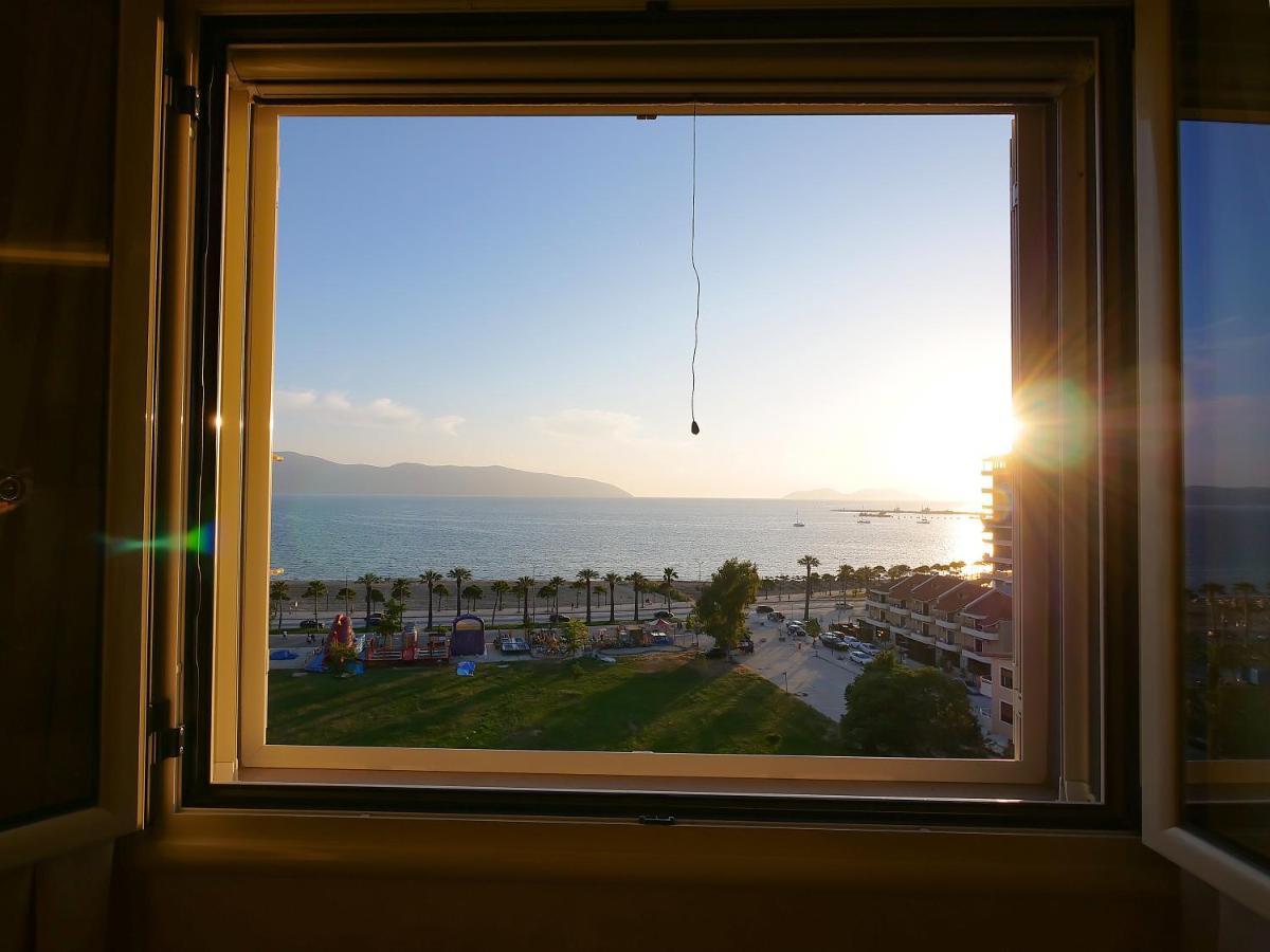 Sea Side Apartment Vlorë Extérieur photo