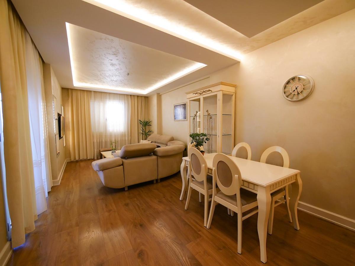Sea Side Apartment Vlorë Extérieur photo
