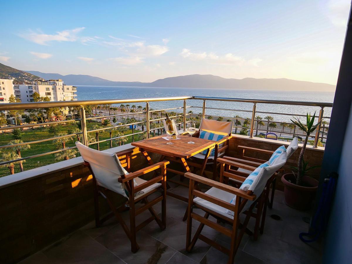 Sea Side Apartment Vlorë Extérieur photo